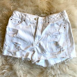 Topshop destroyed Mom shorts - white